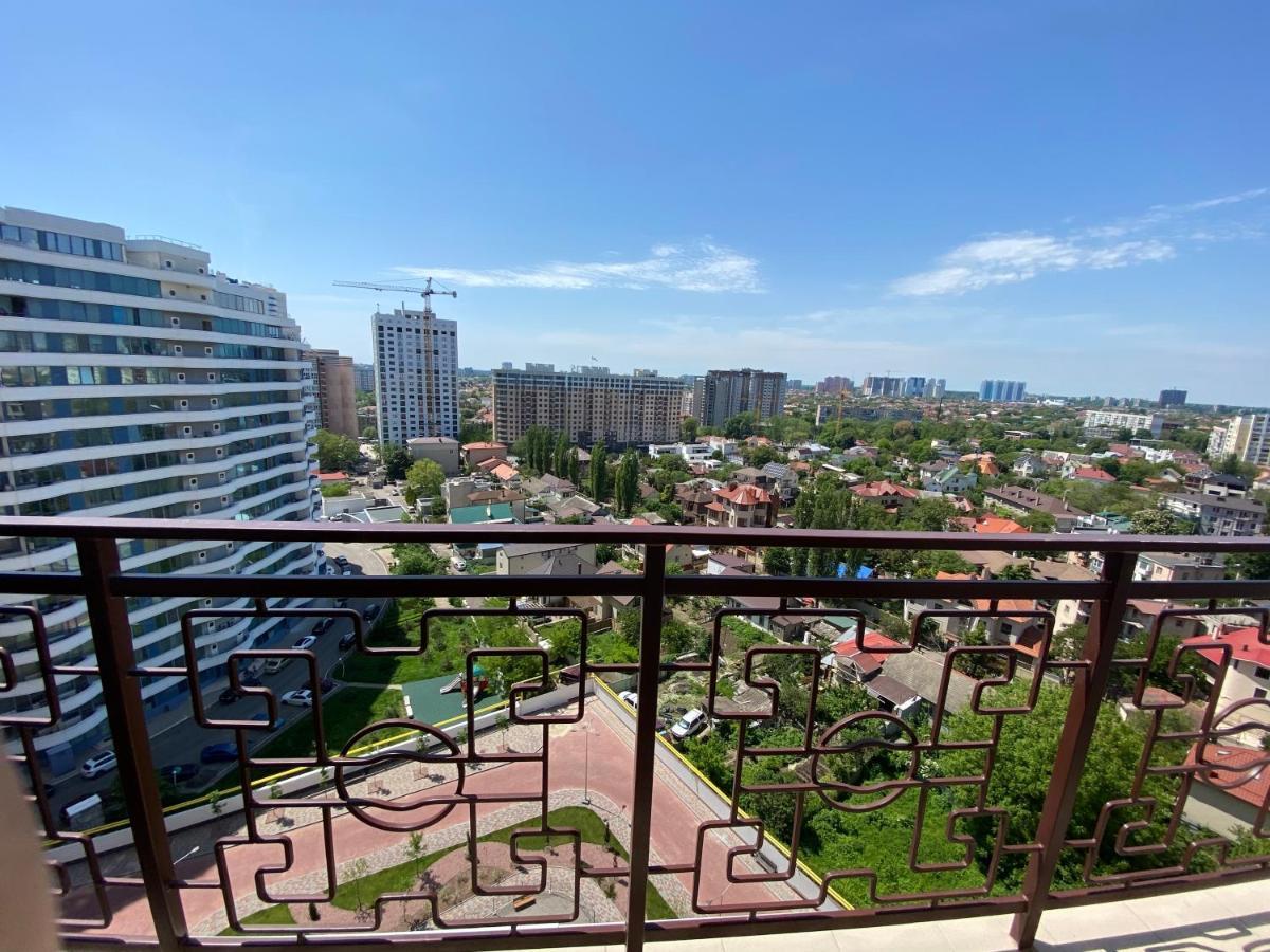 Arcadia Comfort Apartments Odessa Buitenkant foto